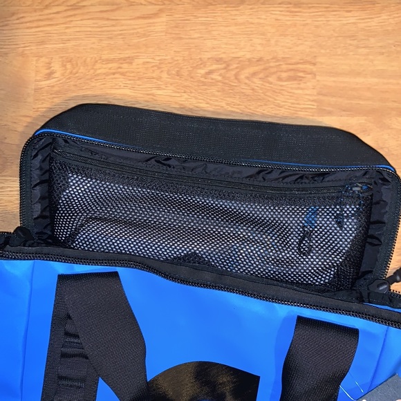 NWT The North Face Explore Fusebox Daypack - Large - Picture 11 of 15